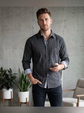 SMASH Men's Black Patterned Long-Sleeve Button-Up Shirt SIZE M
